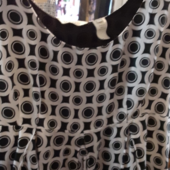 Blouse - Picture 3 of 4